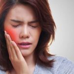 Các cách giúp giảm đau khi niềng răng hiệu quả