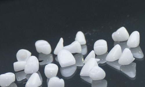 Các loại răng sứ Zirconia