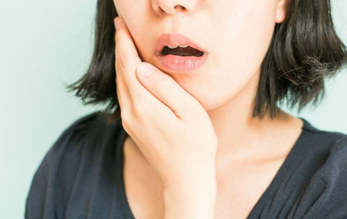 Vì sao nhổ răng không đau?