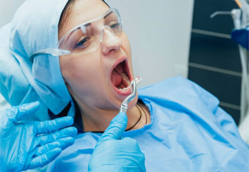 Nhổ răng khôn giúp ngăn ngừa những biến chứng có thể xảy ra trong tương lai