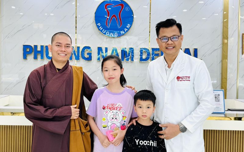 Bác sĩ Ngô Tùng Phương tại Nha khoa Phương Nam