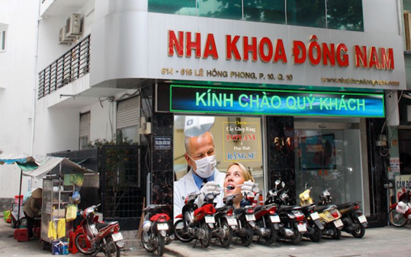 Review Nha Khoa Đông Nam - Chuyên niềng răng Implant