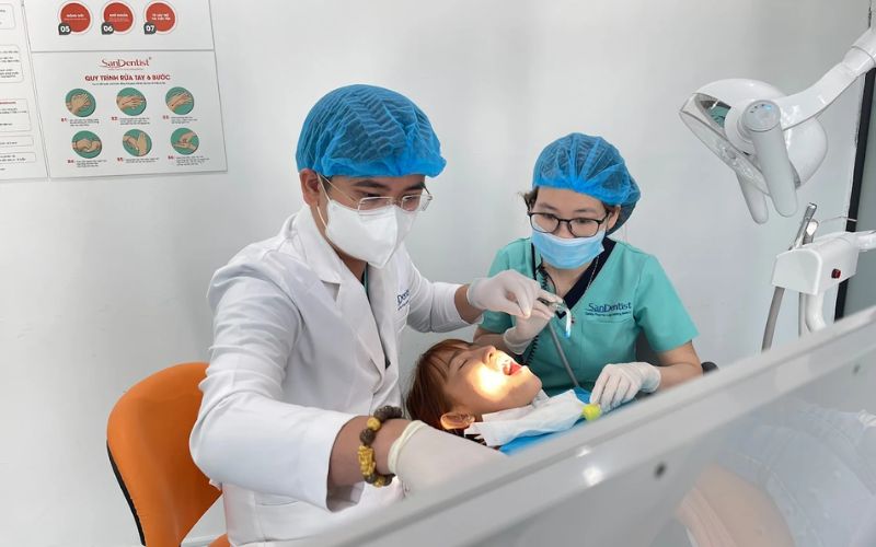Review Nha khoa Ngô Kiến Huy (San Dentist Group)