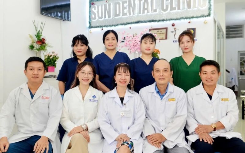 Review đội ngũ y bác sĩ Nha khoa Thái Dương